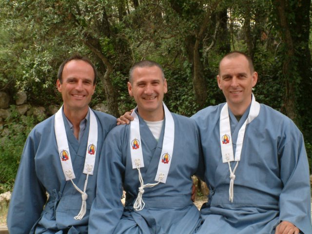 dharmakirti con sus preceptores dharmakirti el dia de su ordenación